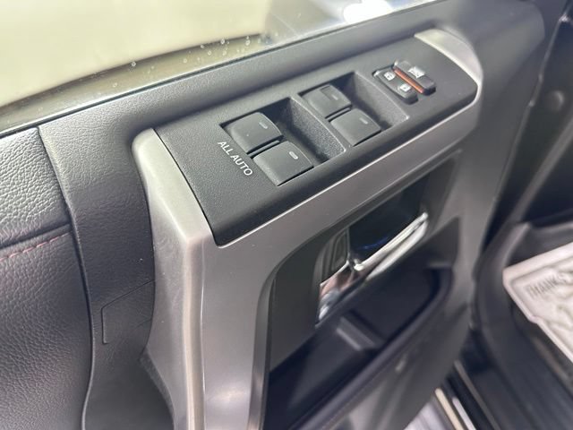 Used 2023 Toyota 4Runner Limited AWD/4WD image 20