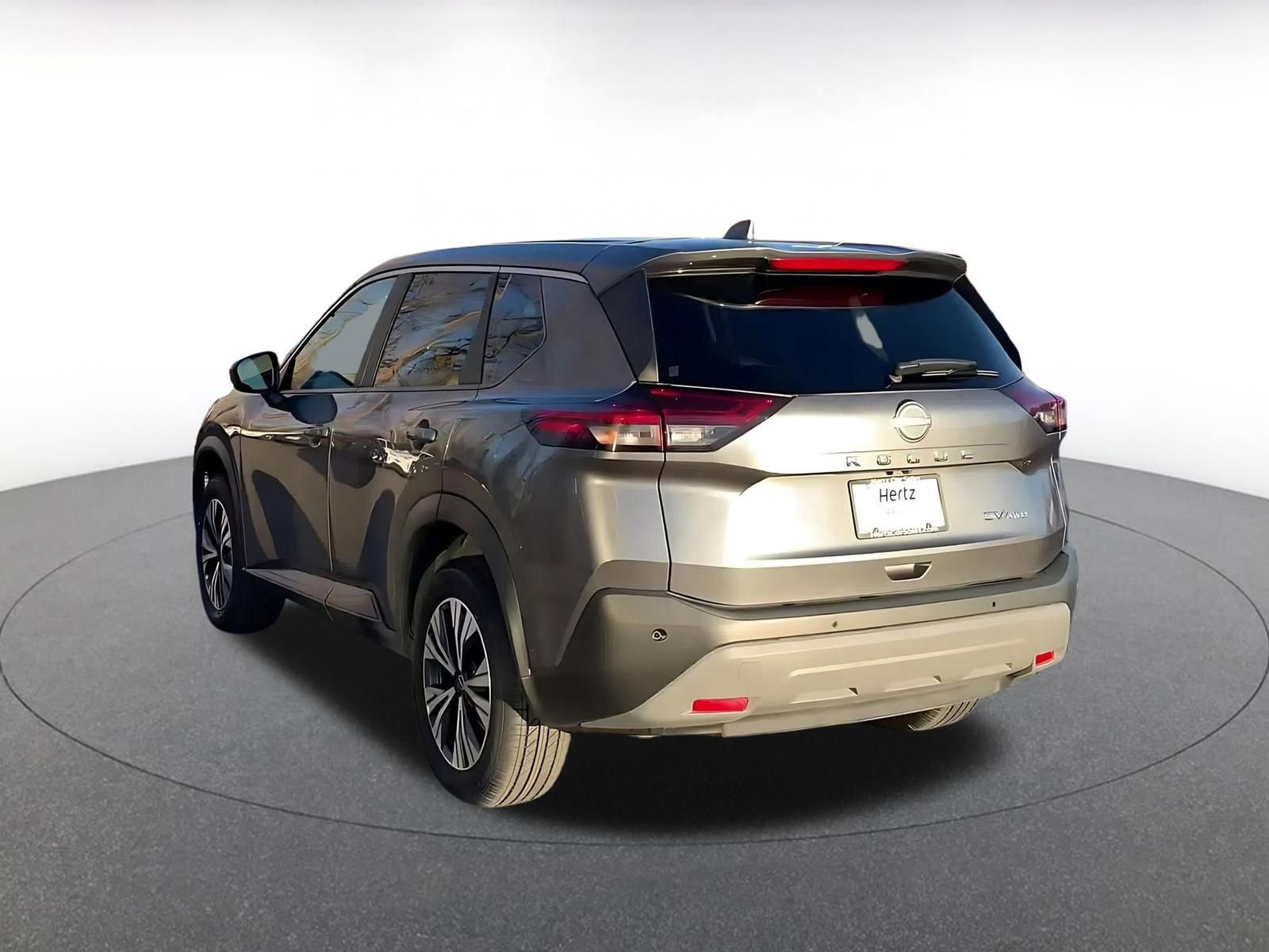 Used 2023 Nissan Rogue SV image 11