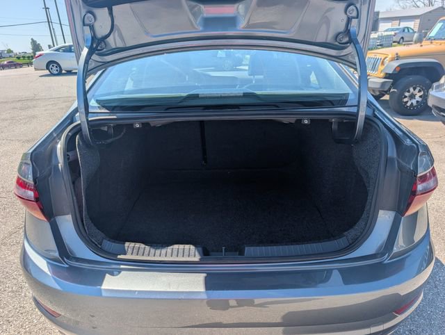 Used 2019 Volkswagen Jetta image 19
