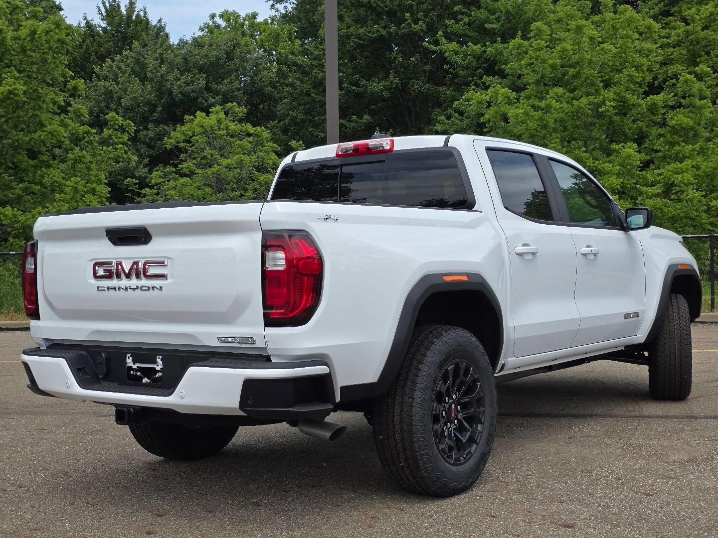 New 2026 GMC Canyon Elevation w/ Convenience Package AWD/4WD image 18