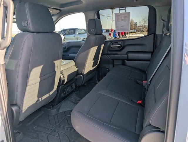 Certified 2024 Chevrolet Silverado 1500 Custom w/ LPO, Dark Essentials Package image 9