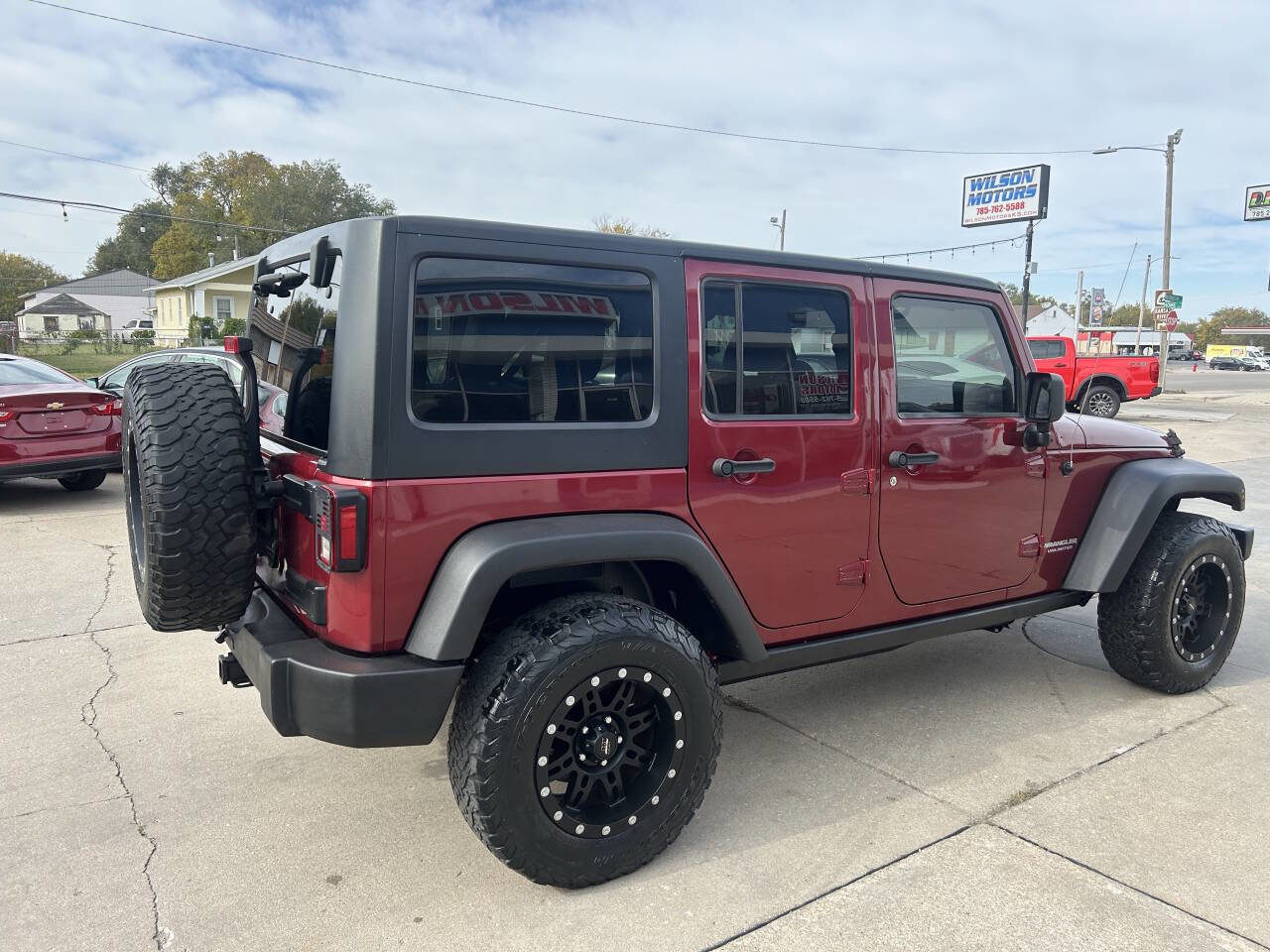 Used 2011 Jeep Wrangler Unlimited Rubicon w/ Trailer Tow Group image 6