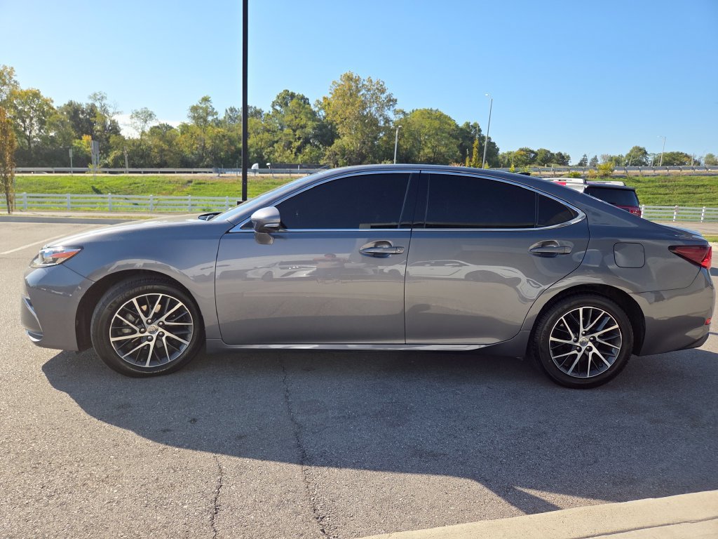 Used 2016 Lexus ES 350 FWD image 23