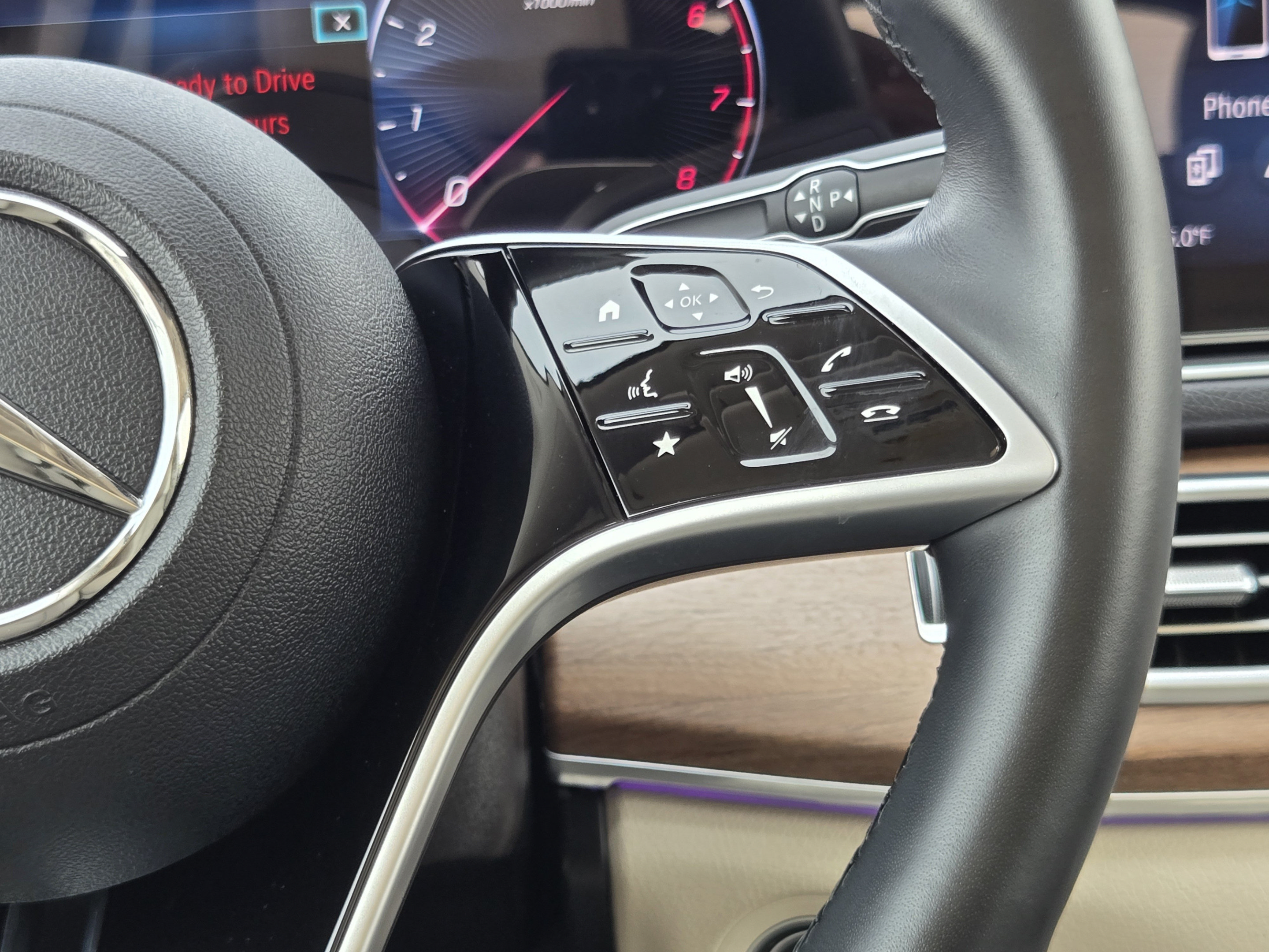 Used 2024 Mercedes-Benz GLE 450 4MATIC image 27