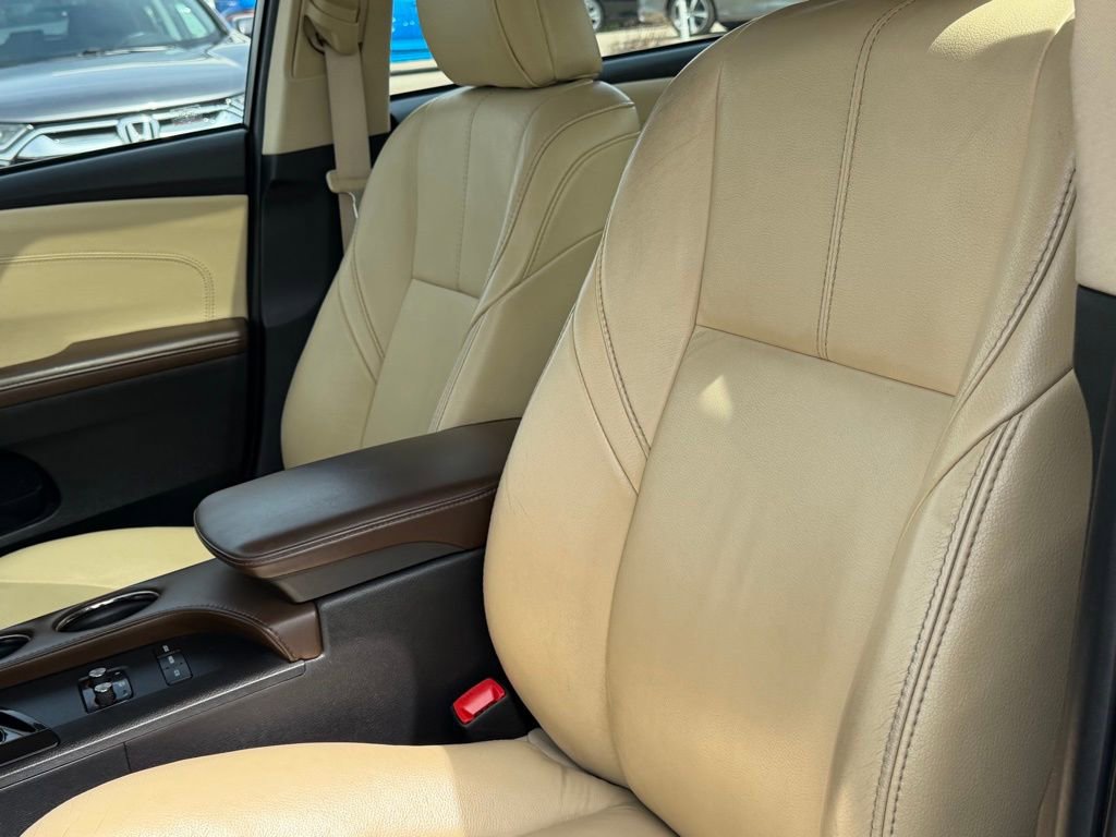 Used 2014 Toyota Avalon XLE Touring image 10