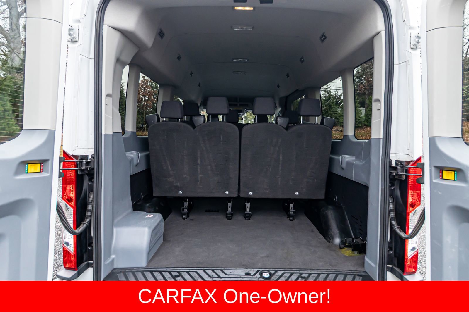 Used 2018 Ford Transit 350 XLT image 16