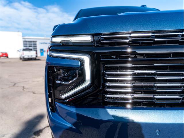 New 2026 Chevrolet Suburban High Country AWD/4WD image 9