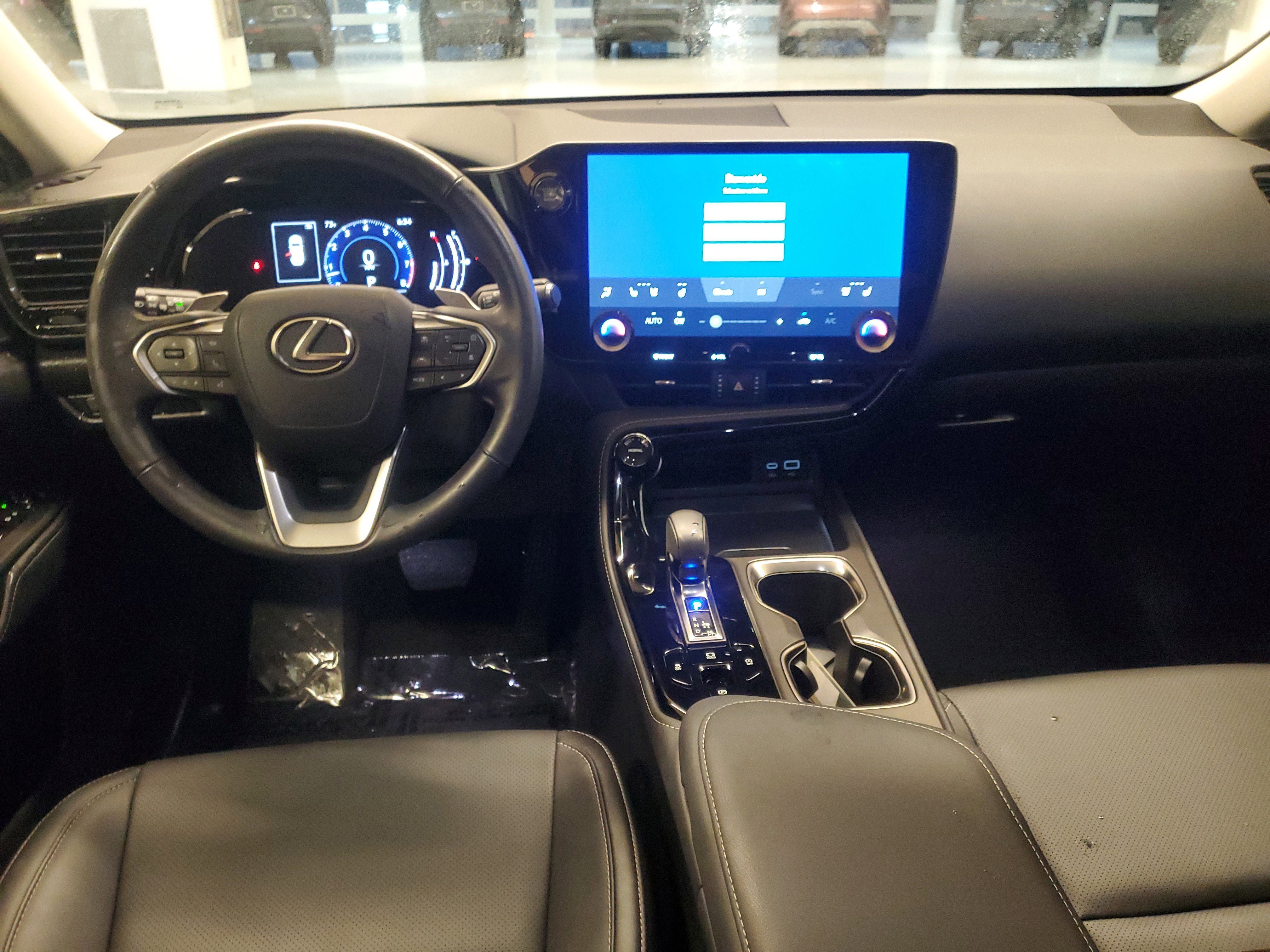 Certified 2025 Lexus NX 250 FWD w/ Premium Package image 15