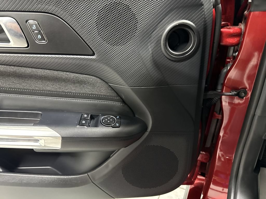 Used 2024 Ford Mustang Coupe RWD image 25