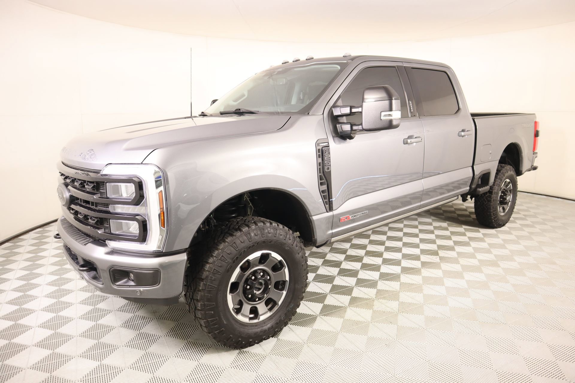 Used 2024 Ford F250 Lariat w/ Lariat Ultimate Package image 11