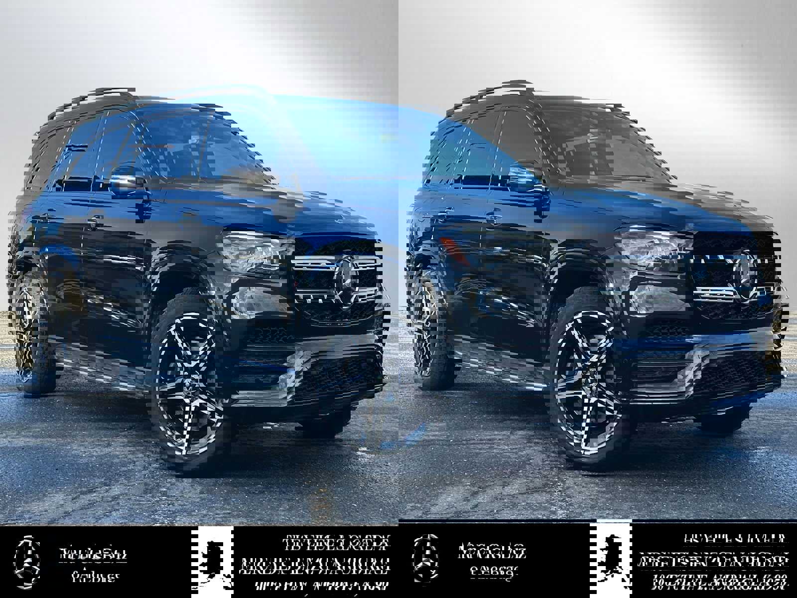 Used 2023 Mercedes-Benz GLS 580 4MATIC image 1