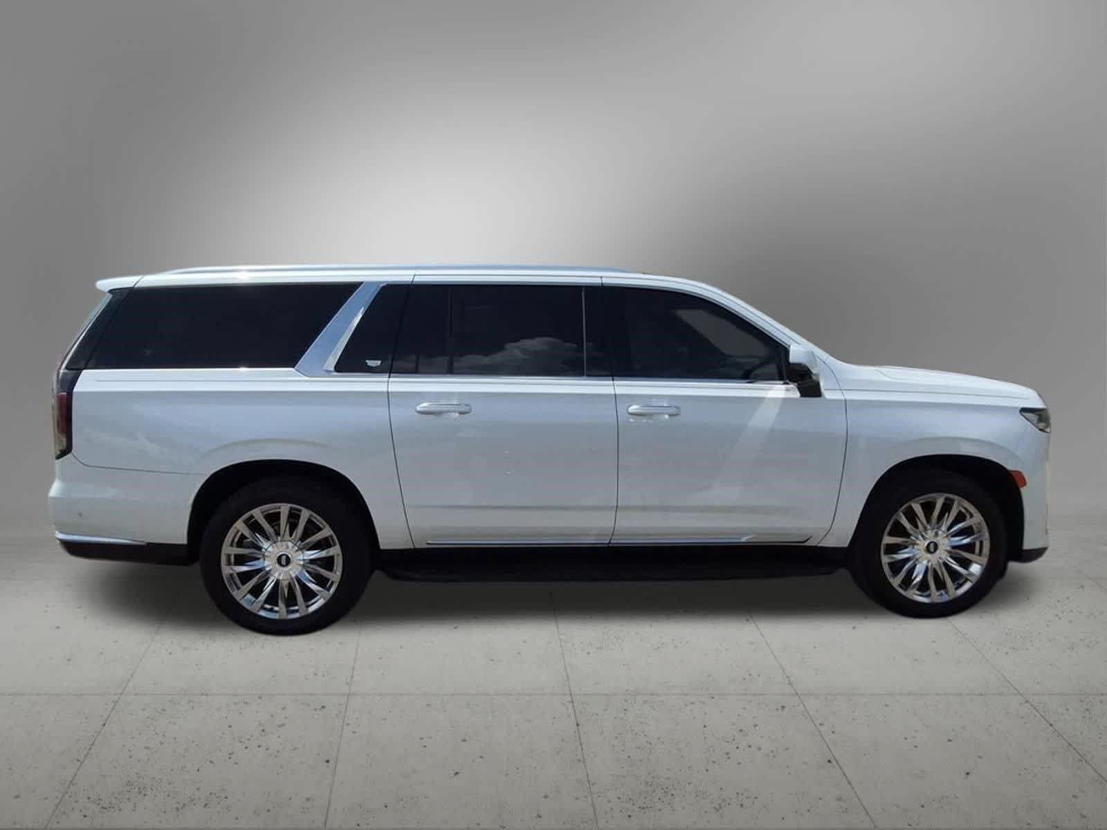 Used 2021 Cadillac Escalade ESV Premium Luxury w/ Driver Assist Tech Package RWD image 7