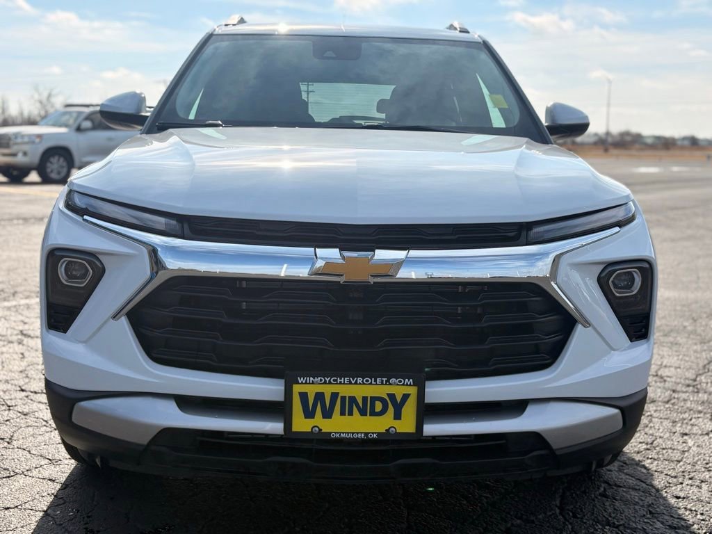 New 2026 Chevrolet TrailBlazer LT image 2