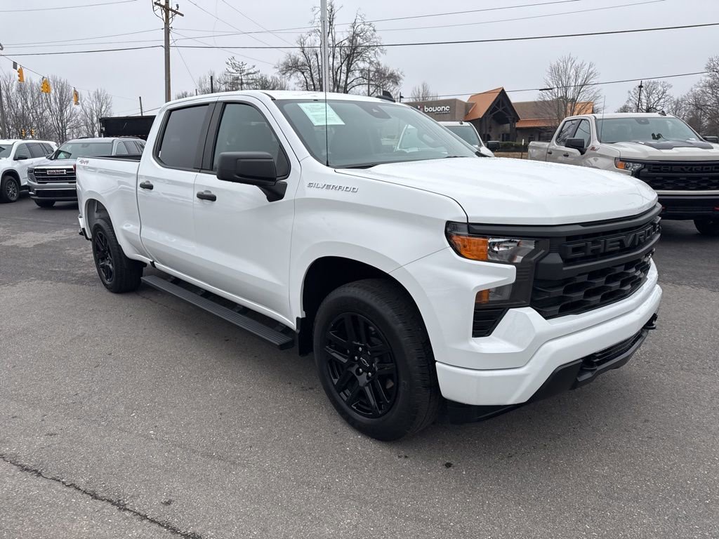 Used 2023 Chevrolet Silverado 1500 Custom image 7