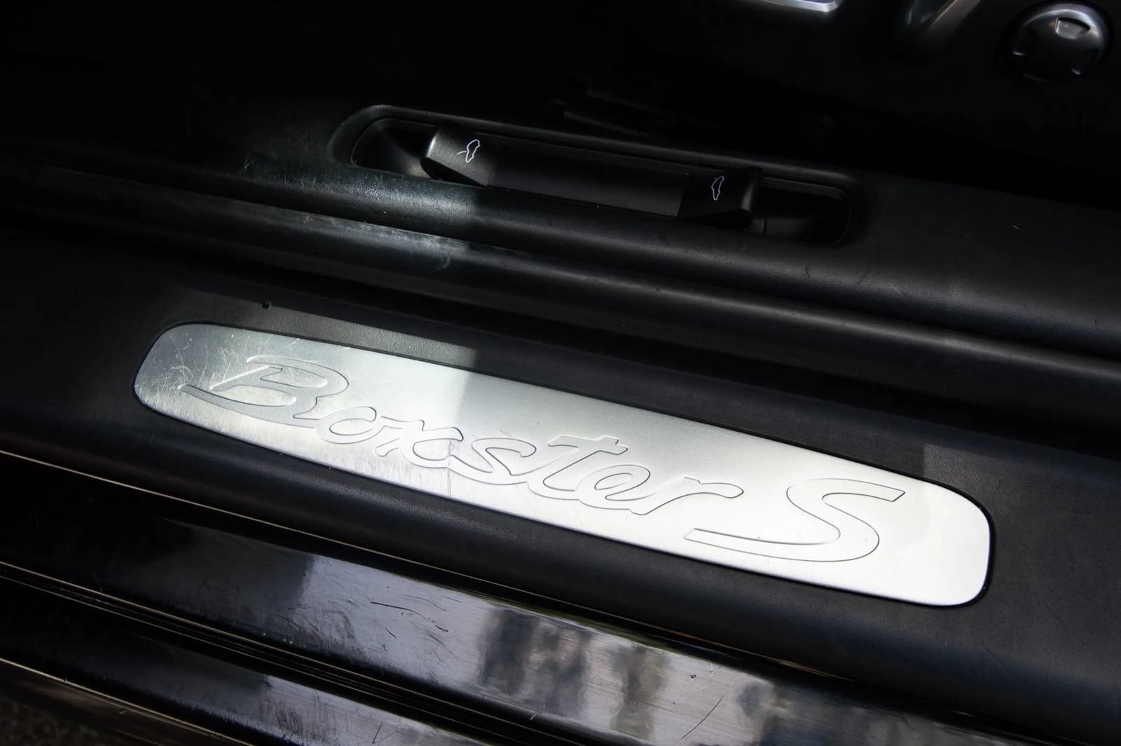 Used 2008 Porsche Boxster S RWD image 35