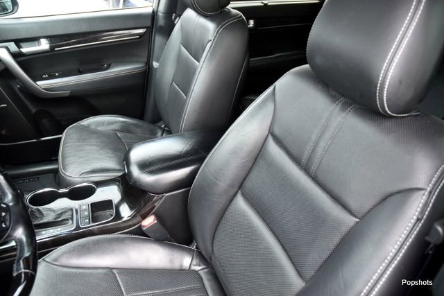 Used 2015 Kia Sorento SX image 11