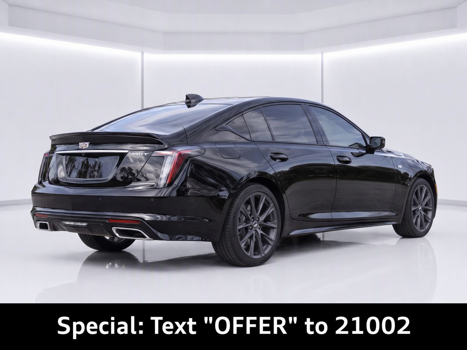 Used 2025 Cadillac CT5 Sport RWD image 4