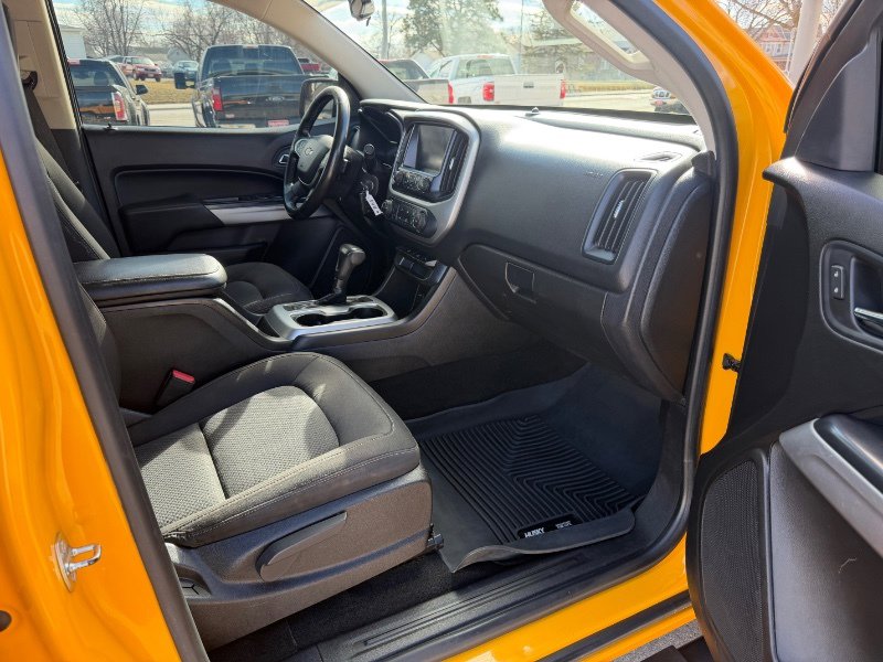 Used 2018 Chevrolet Colorado LT w/ LT Convenience Package AWD/4WD image 17