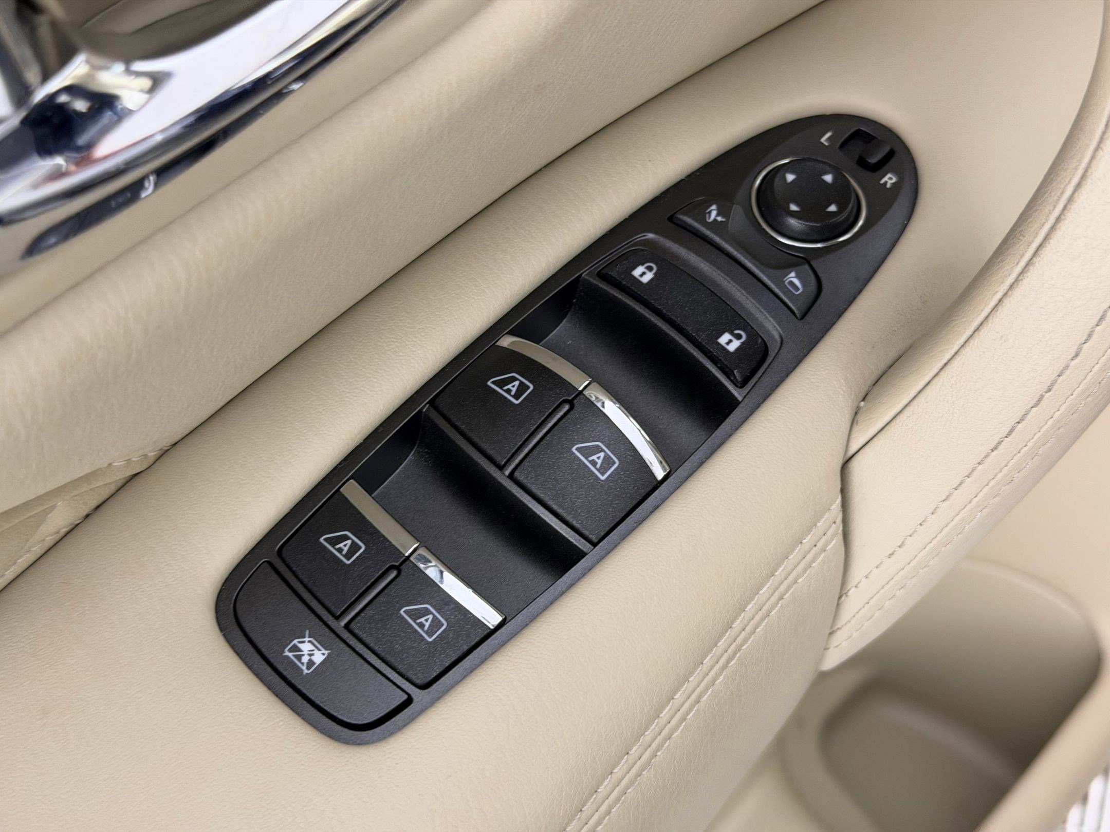 Used 2020 INFINITI QX80 Luxe w/ Sensory Package image 11