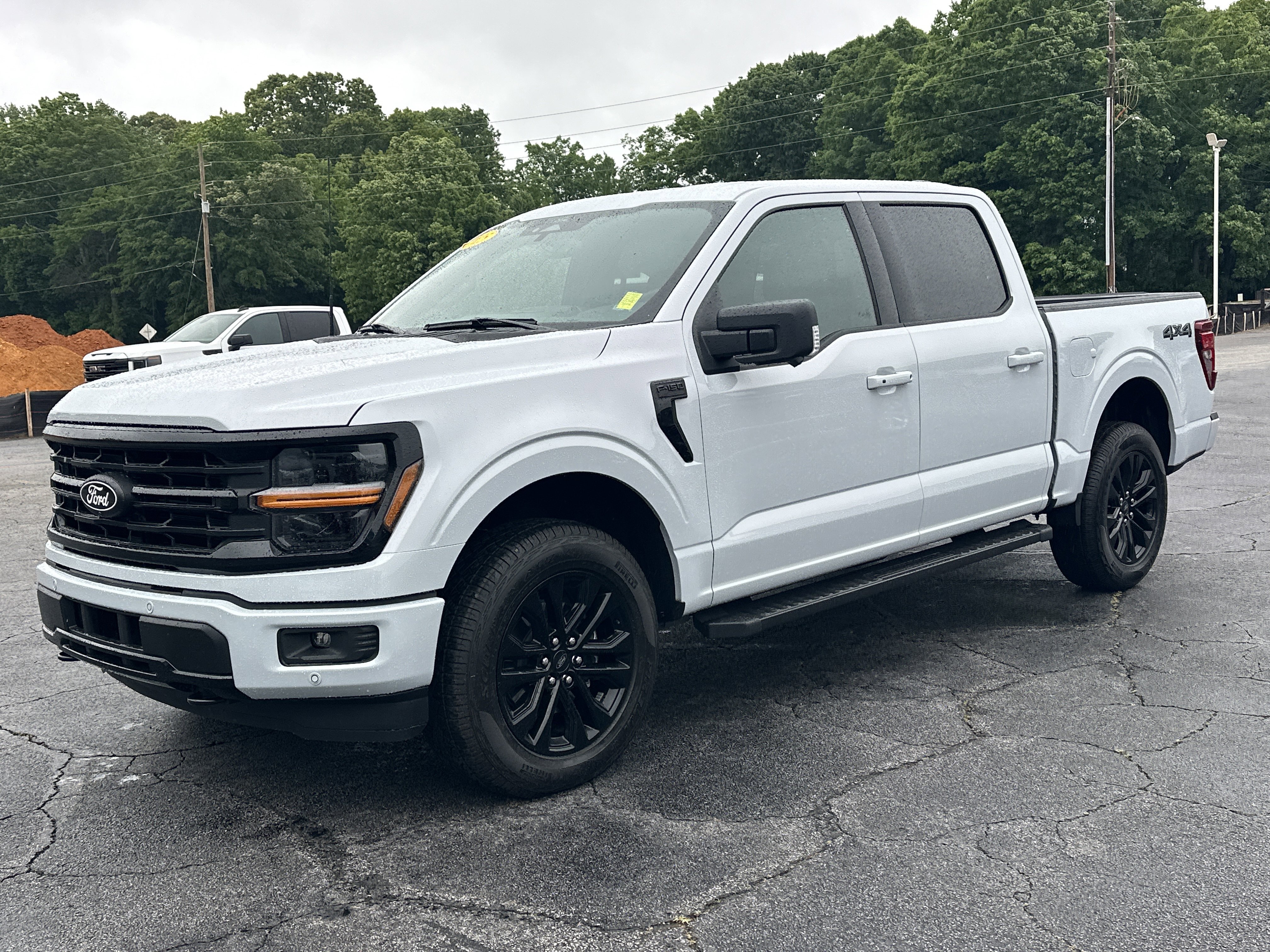 Used 2025 Ford F150 XLT w/ Equipment Group 302A MID AWD/4WD image 4