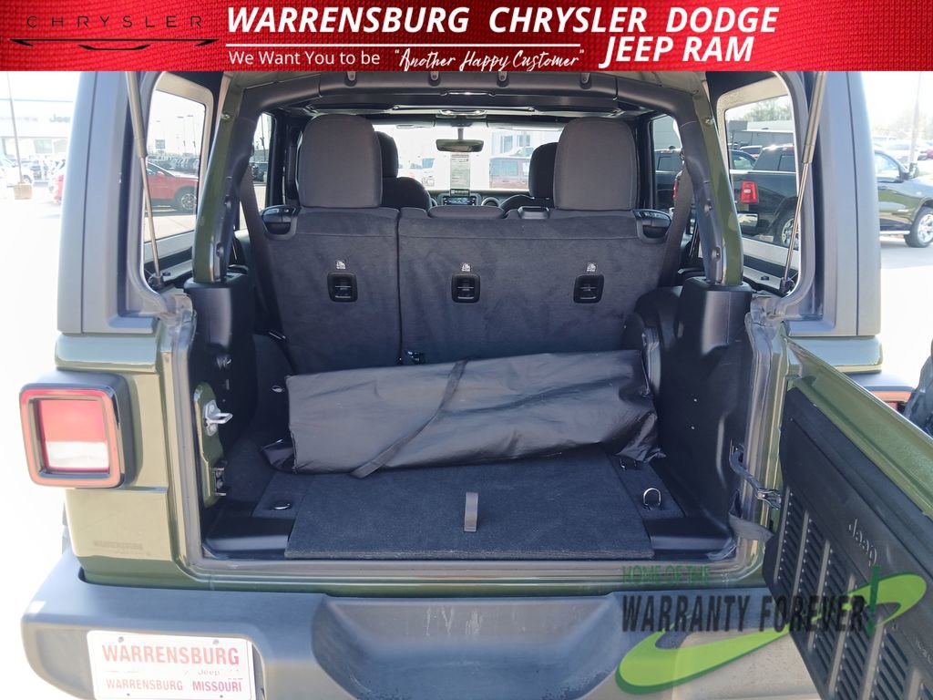 Used 2022 Jeep Wrangler Unlimited Sport image 34