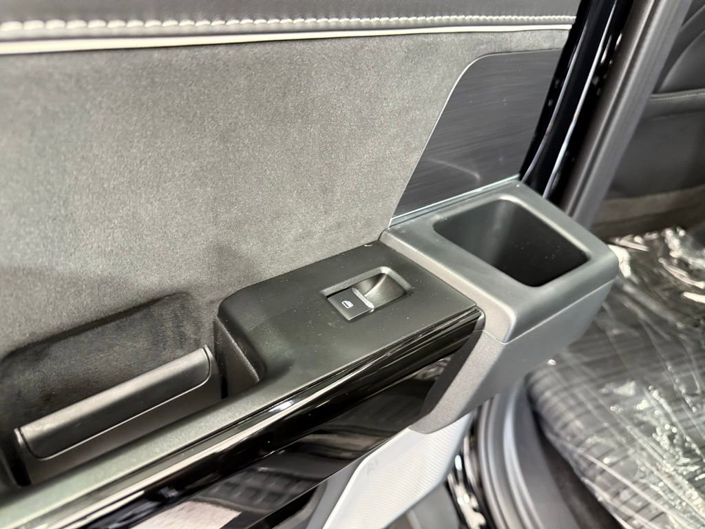 New 2025 Ford F150 Lightning Platinum w/ Dark Elements Package image 19