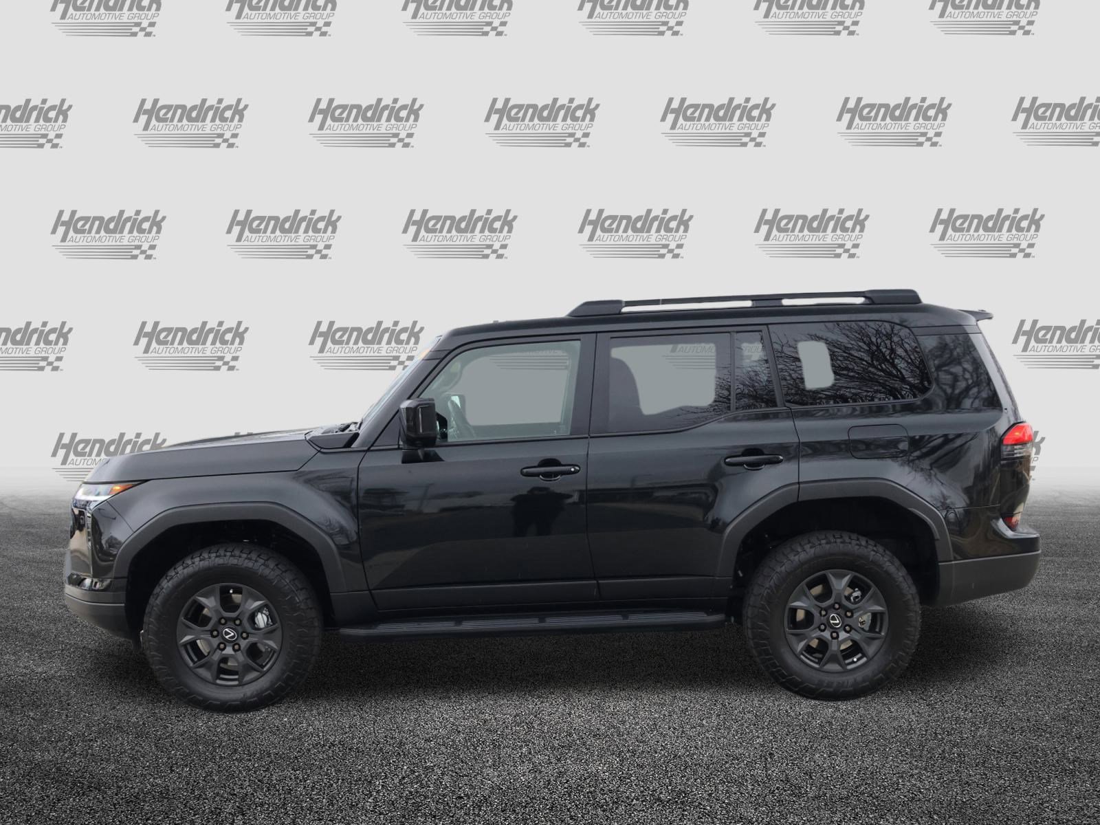 Used 2025 Lexus GX 550 image 6