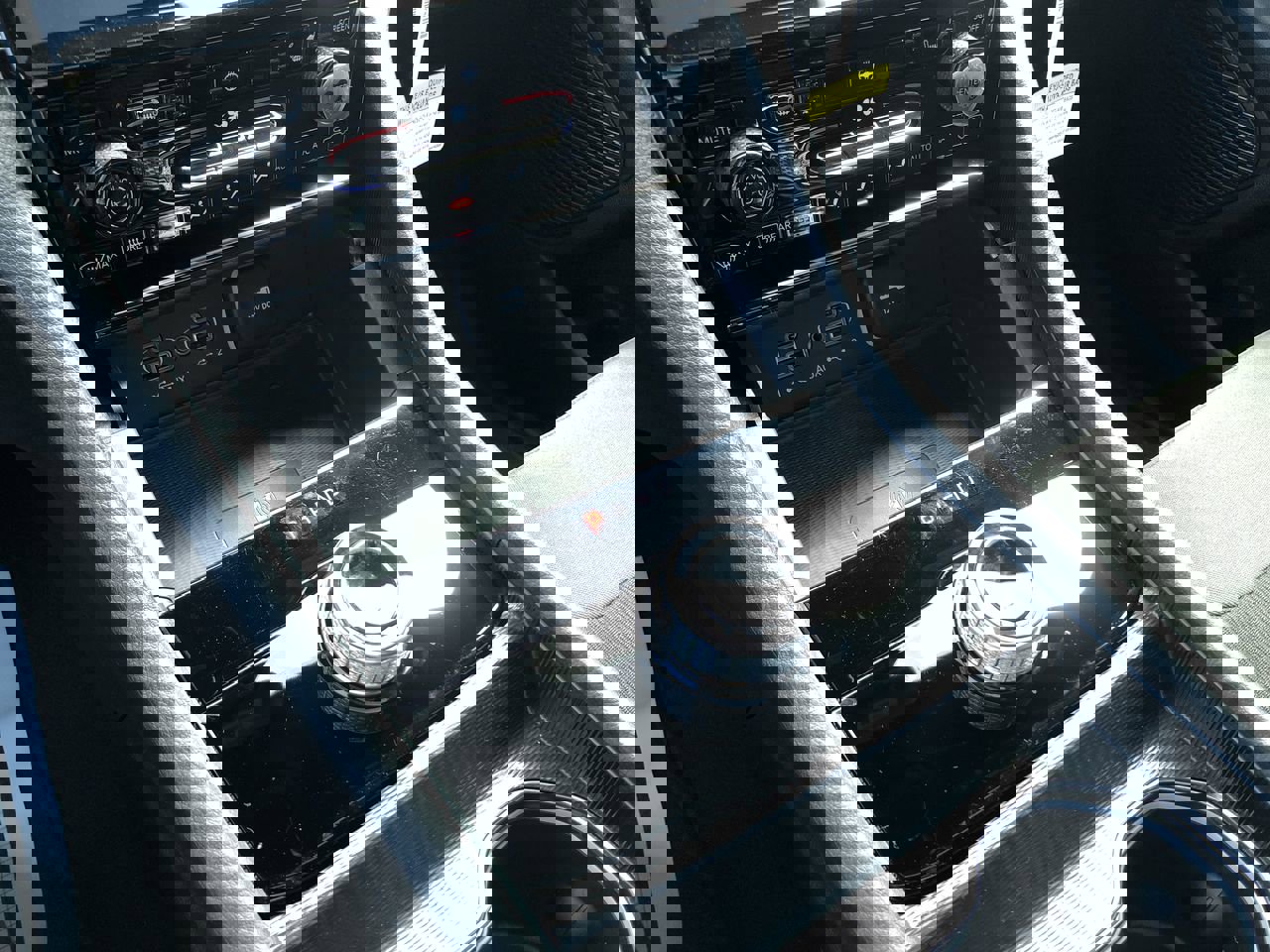 New 2026 Jeep Grand Cherokee Laredo image 27