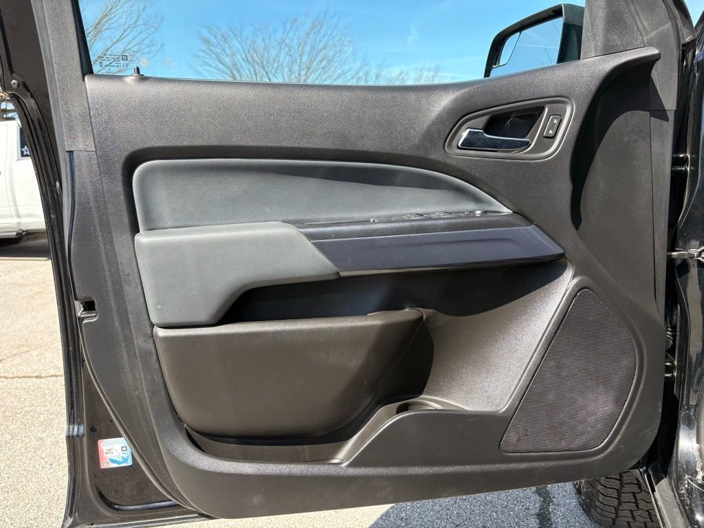 Used 2020 Chevrolet Colorado Z71 image 18