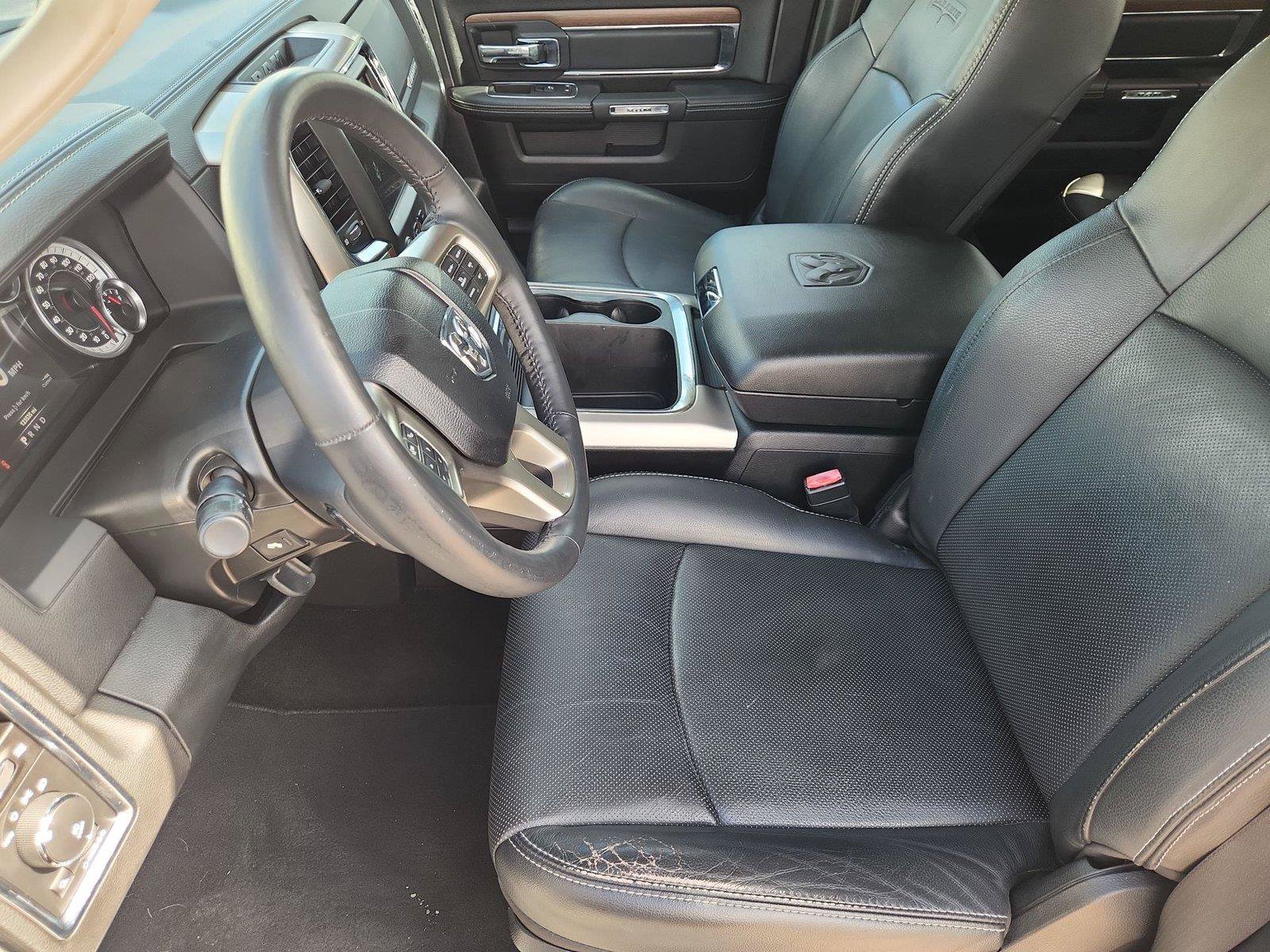 Used 2015 RAM 1500 Laramie w/ Convenience Group AWD/4WD image 20