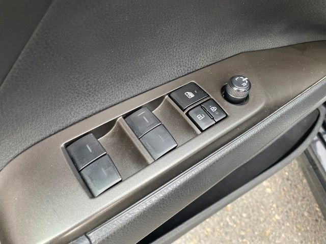 Used 2023 Toyota Camry SE image 15