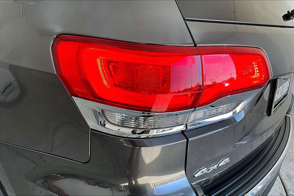 Used 2015 Jeep Grand Cherokee Limited image 40