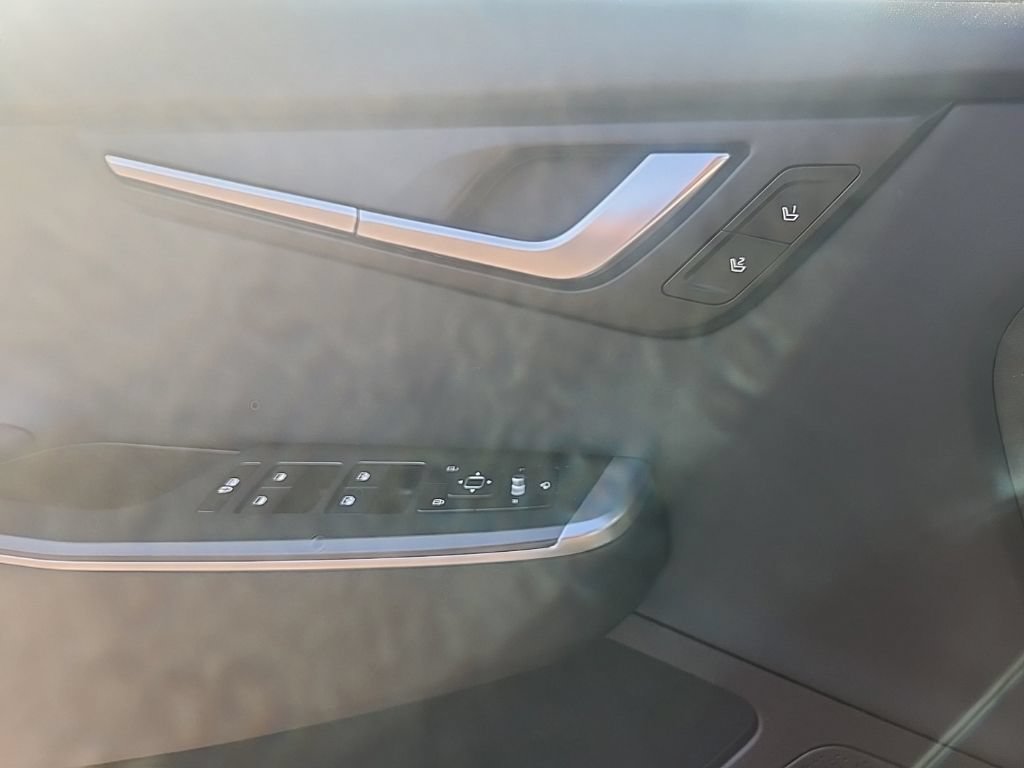 Certified 2024 Kia EV6 Light RWD image 25