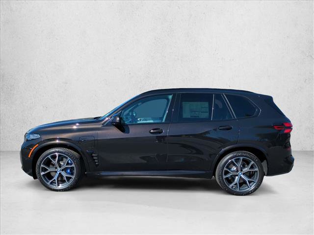 New 2026 BMW X5 xDrive50e image 5