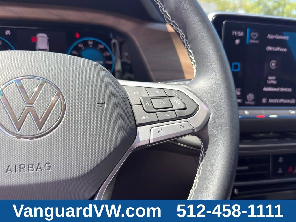 Used 2024 Volkswagen Atlas SE w/ Black Wheel Package FWD image 24