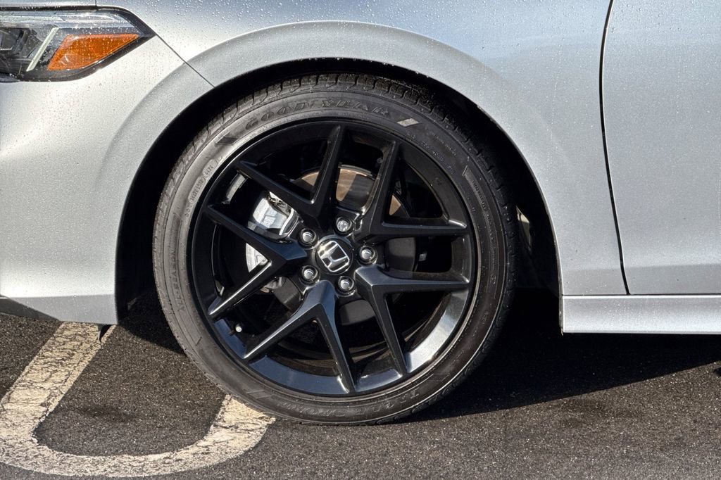 Certified 2025 Honda Civic Sport image 25