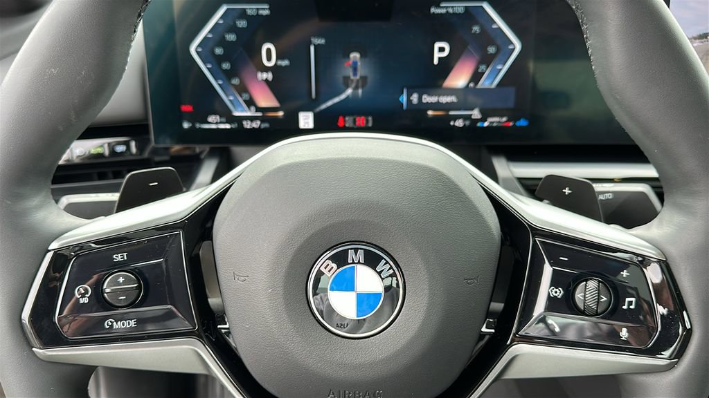 Used 2024 BMW 530i xDrive w/ Premium Package image 11