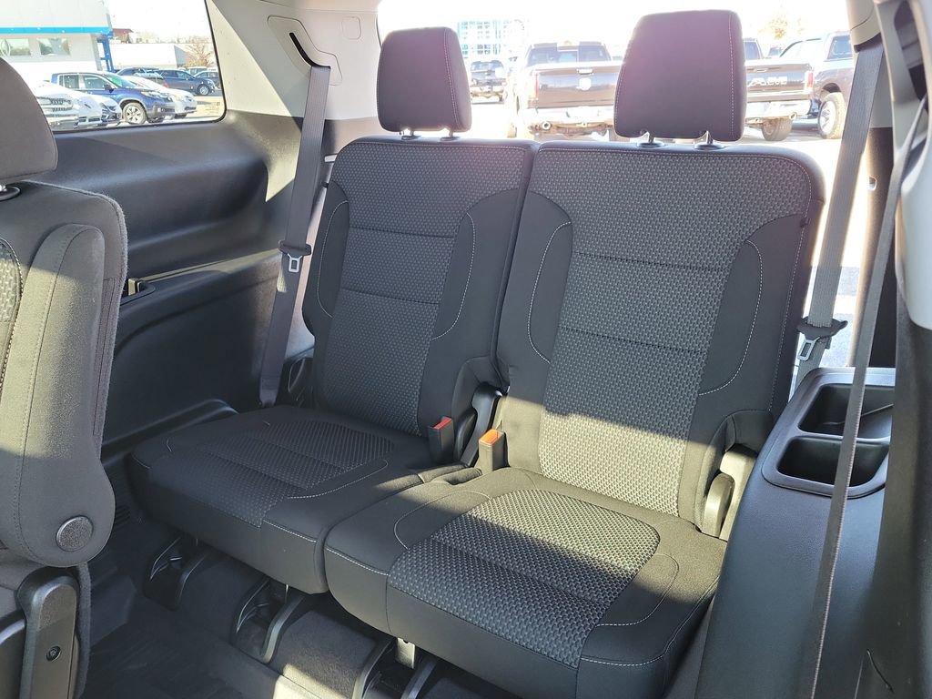 Certified 2023 GMC Acadia SLE w/ Infotainment Package image 38