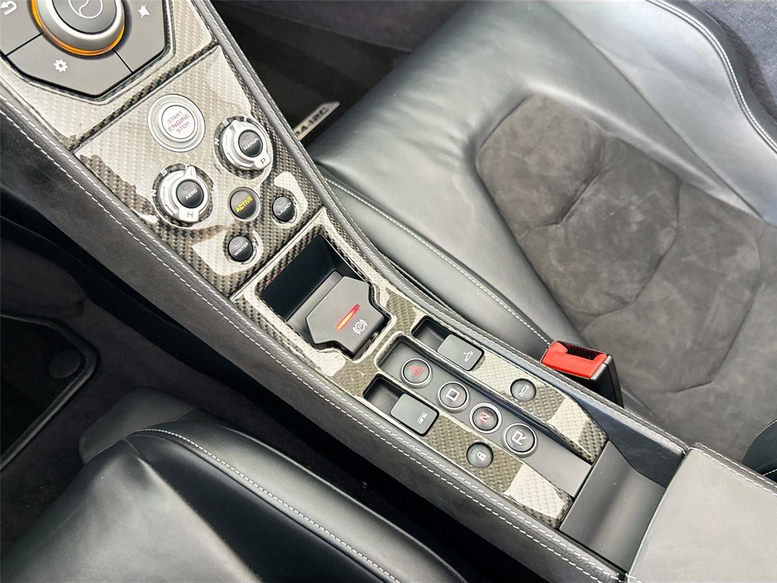 Used 2014 McLaren MP4-12C Spider RWD image 19