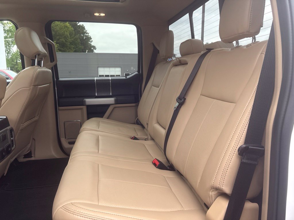 Used 2020 Ford F350 Lariat w/ Lariat Ultimate Package AWD/4WD image 32