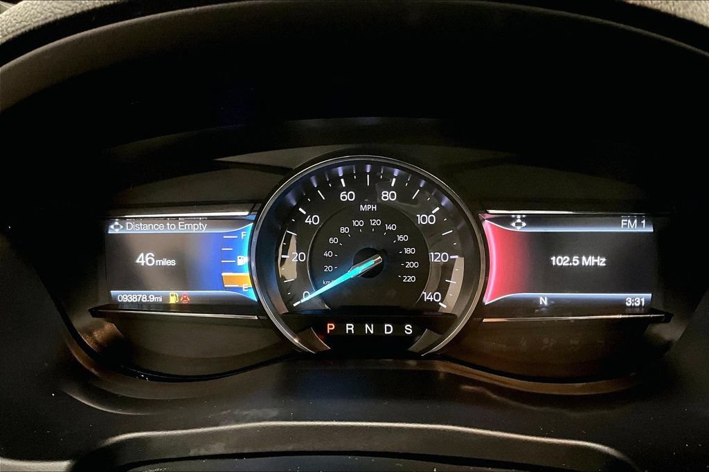 Used 2018 Ford Explorer Sport w/ Ford Safe & Smart Package AWD/4WD image 13
