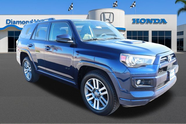 Used 2024 Toyota 4Runner TRD Sport image 1