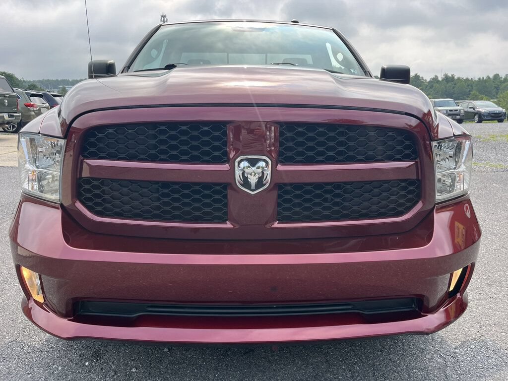 Used 2017 RAM 1500 Express AWD/4WD image 8