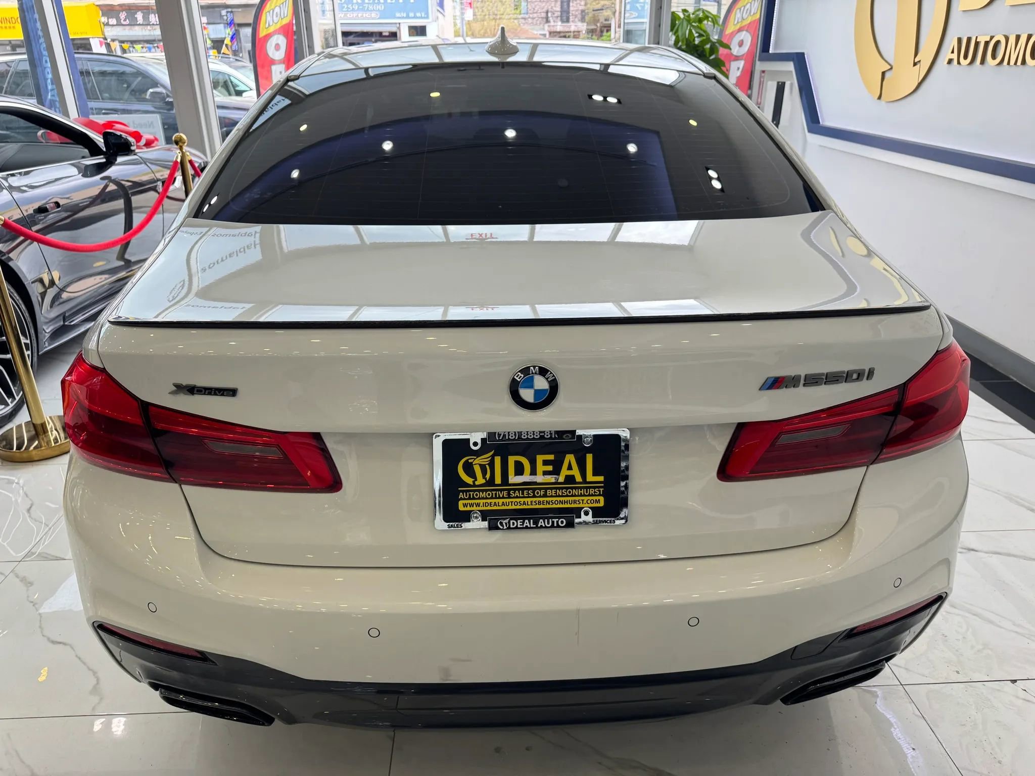 Used 2019 BMW M550i xDrive w/ Premium Package AWD/4WD image 6