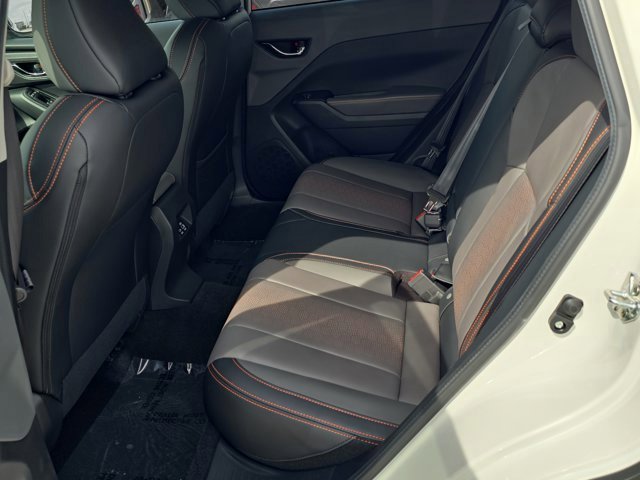 New 2025 Subaru Crosstrek 2.5i Limited w/ Popular Package #3A image 14