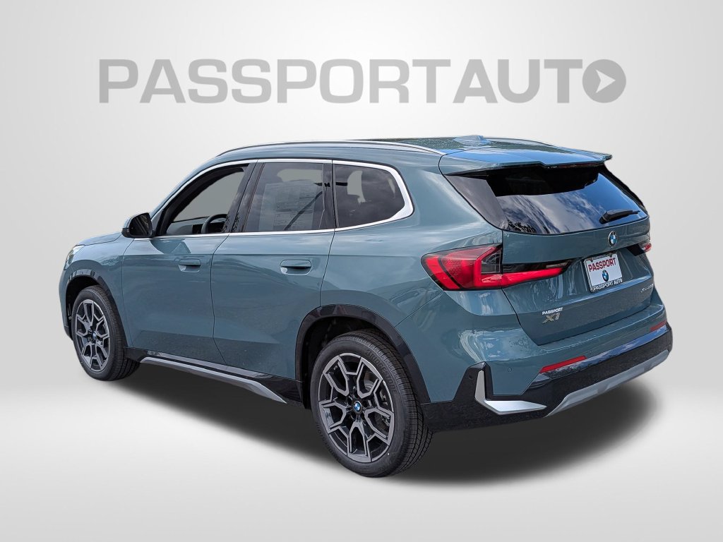 New 2026 BMW X1 xDrive28i w/ Convenience Package AWD/4WD image 3