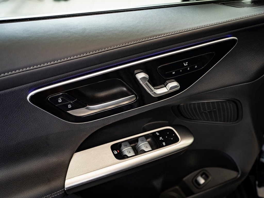 Certified 2025 Mercedes-Benz GLC 300 4MATIC image 22