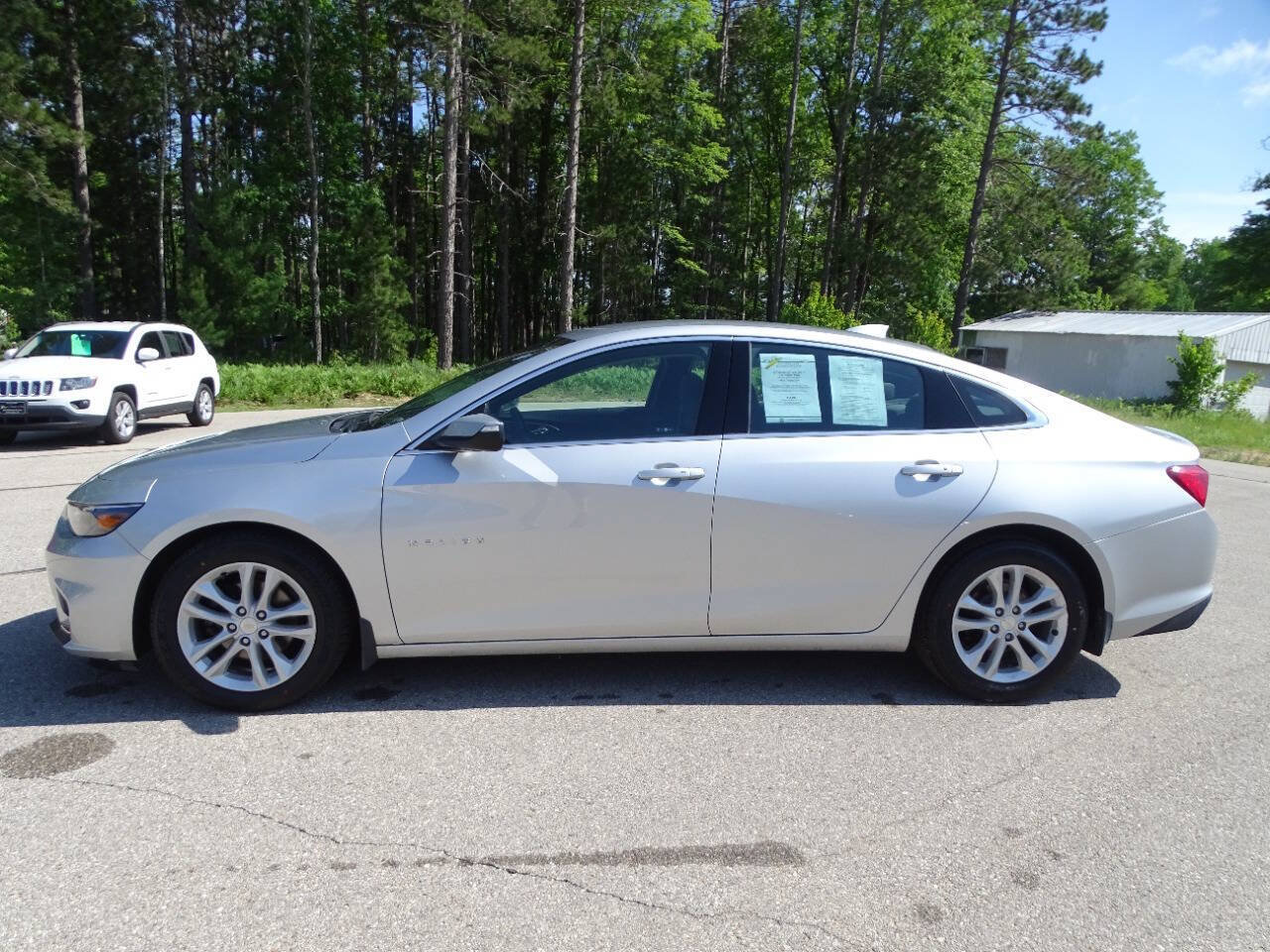 Used 2016 Chevrolet Malibu LT Sedan 4D FWD image 5
