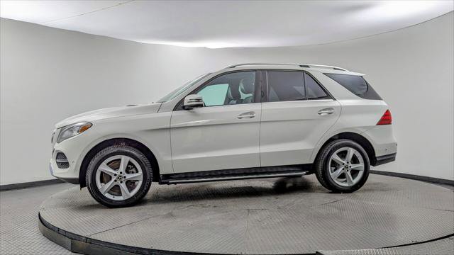 Used 2019 Mercedes-Benz GLE 400 4MATIC image 3