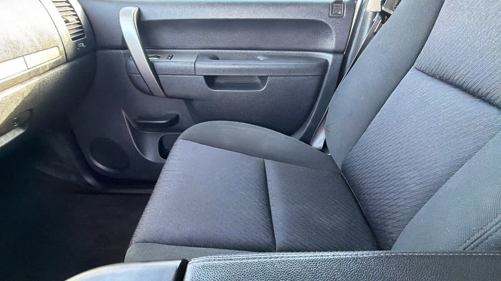 Used 2014 Chevrolet Silverado 2500 LT image 12